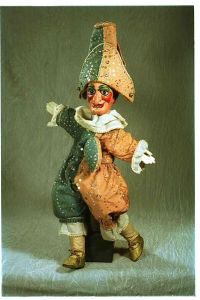 399px-Didó_Pollitxinella-MAE-O26323